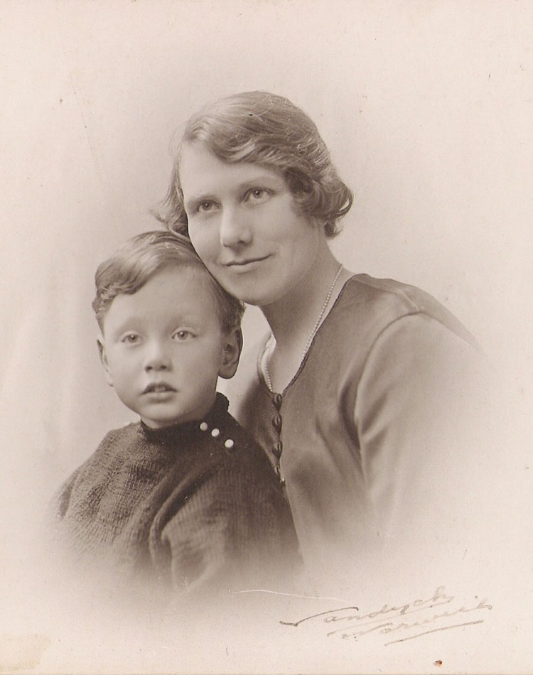 Elizabeth & George Bagnall